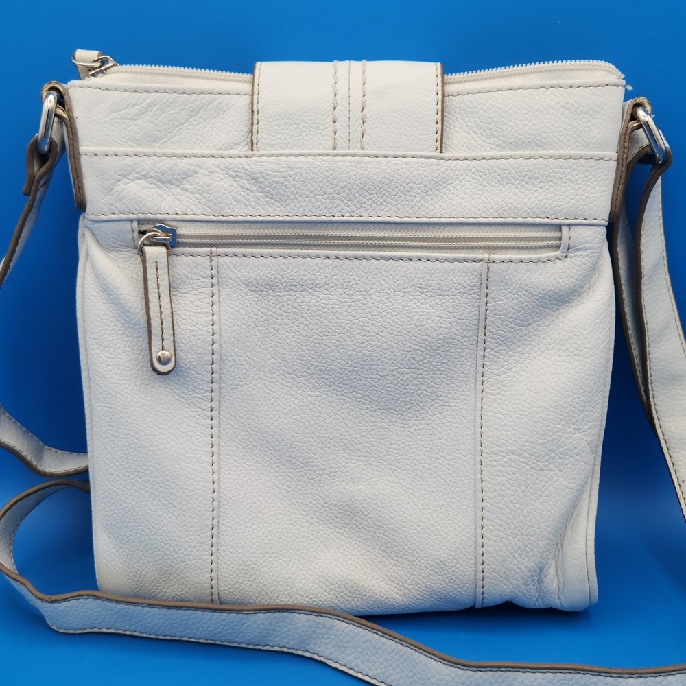 Tignanello Off White Crossbody Leather Purse lots of Pockets - Picture 9 of 9